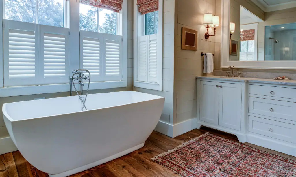 Bathroom remodeling project image