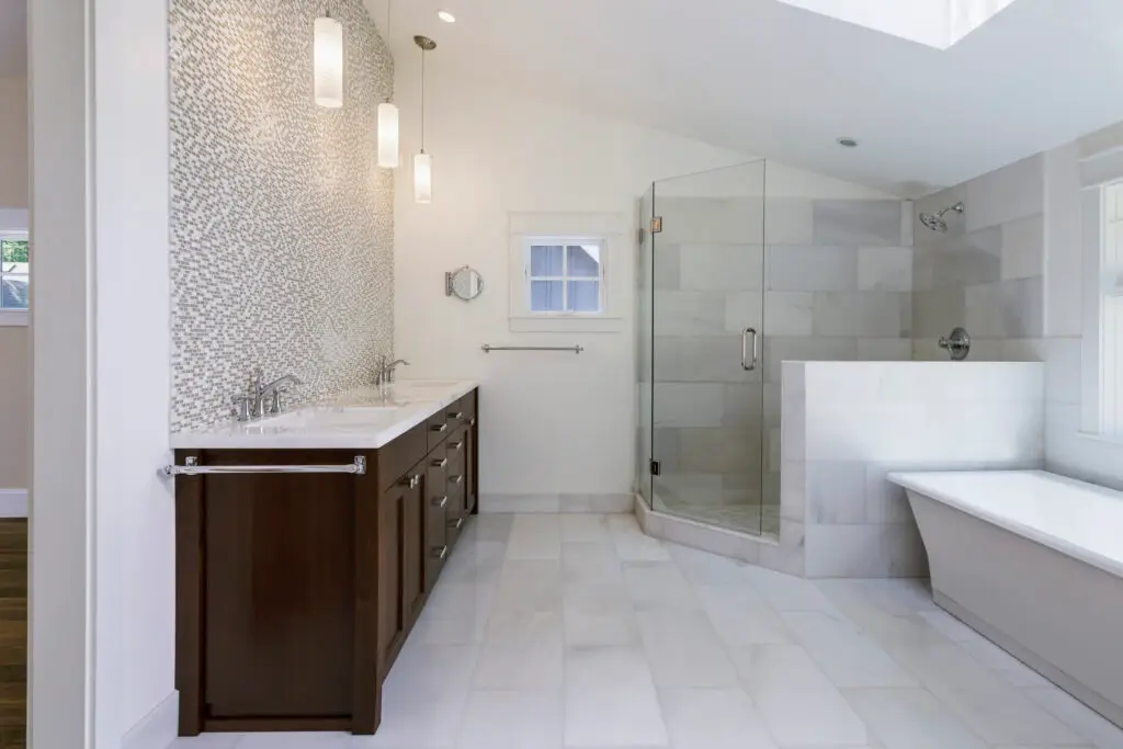 Bathroom remodeling project image