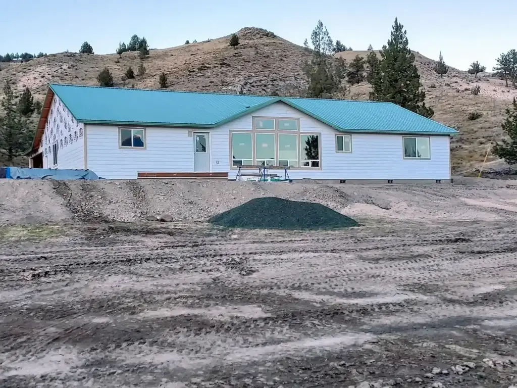 Off-grid home project image