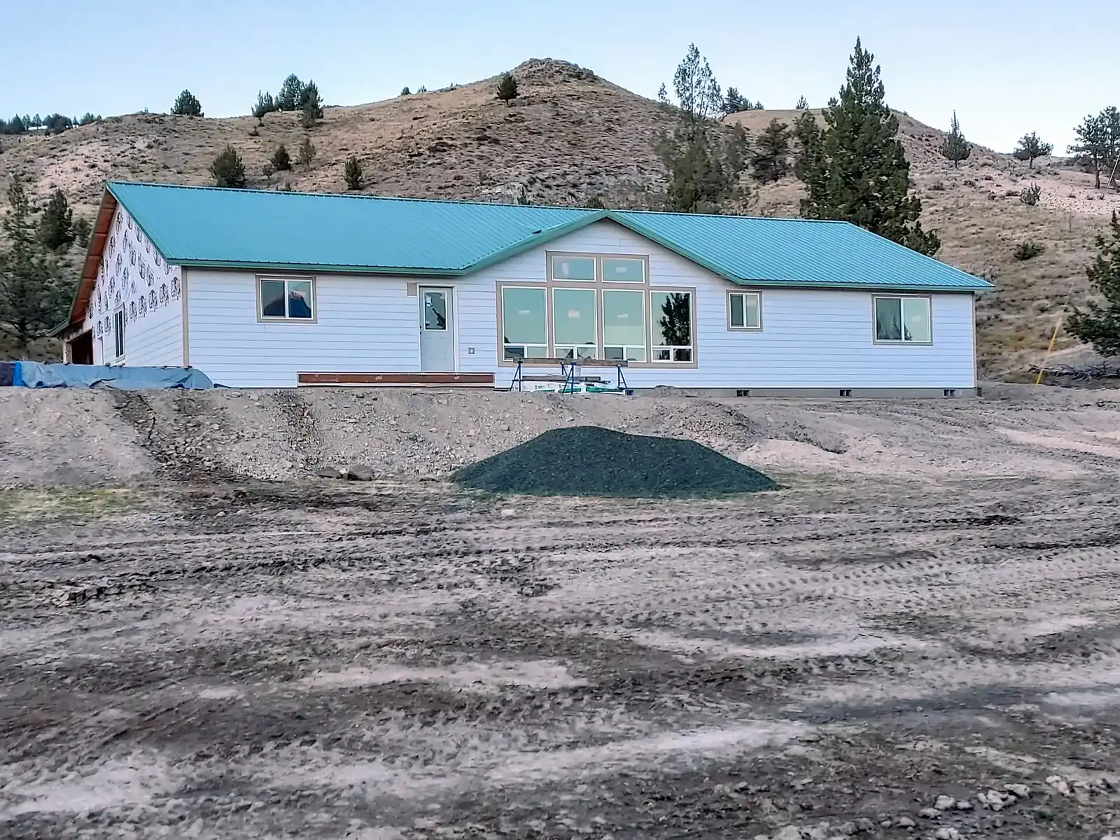 Off-grid home project image