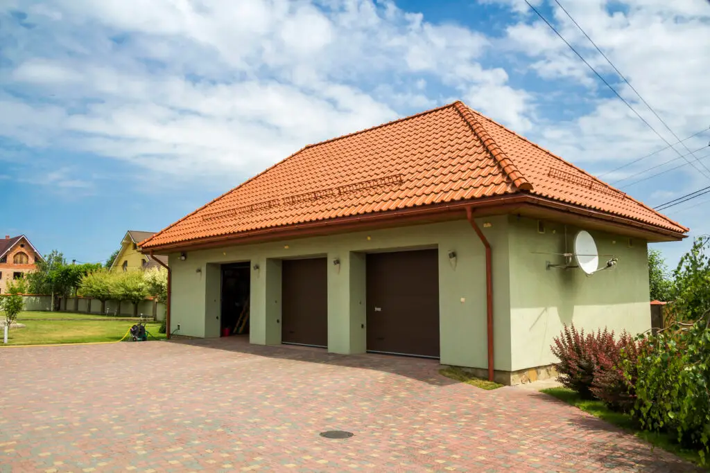 Garage construction project image